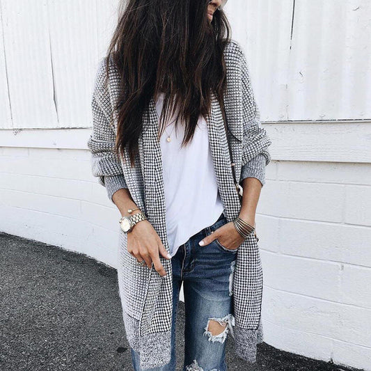EM | Lockere Karo-Strickjacke