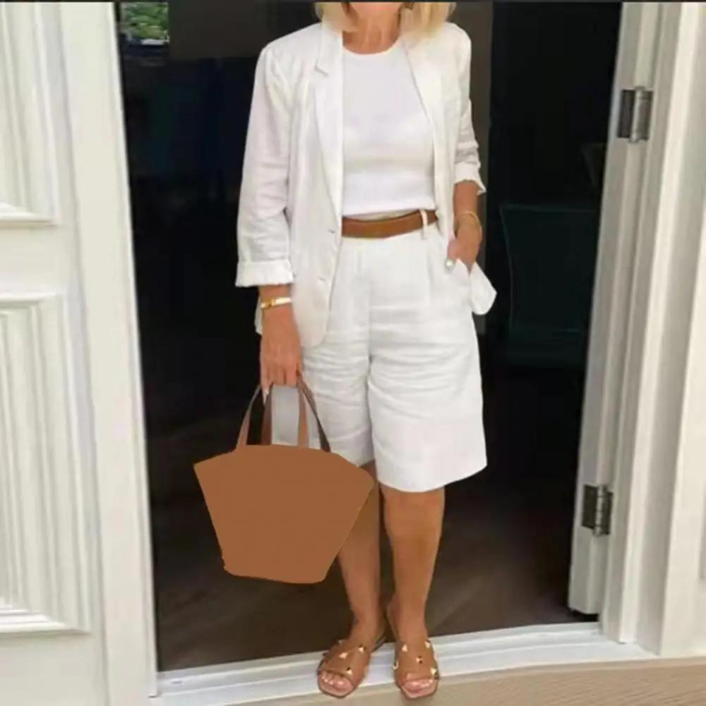 EM | Luxuriöses Ensemble aus Blazer und Shorts für Frauen