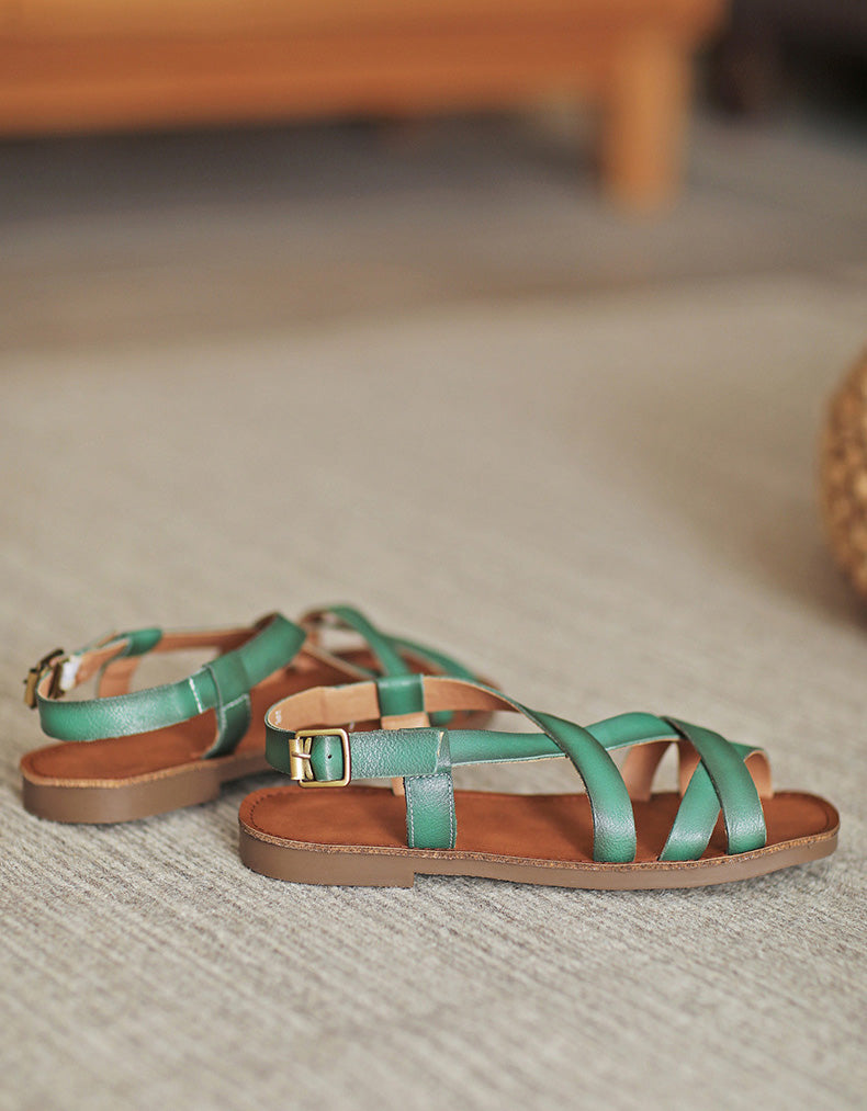 EM | Leichte Sandalen aus Leder