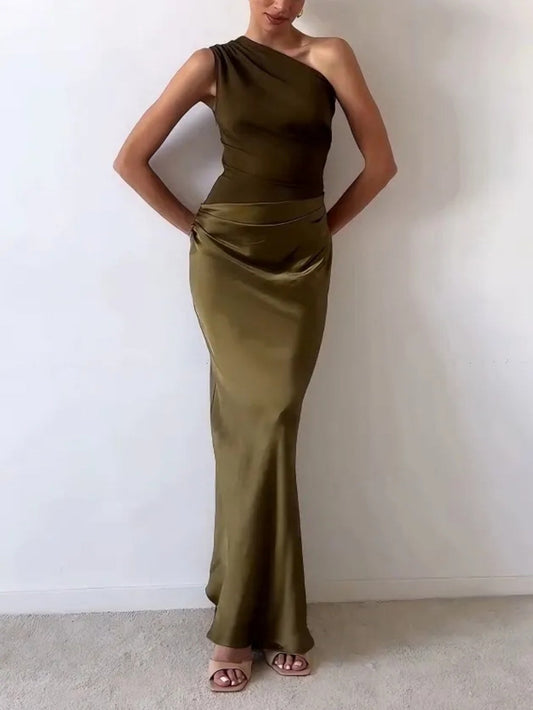 MW | Langes Partykleid mit Faltenwurf und asymmetrischem Ausschnitt