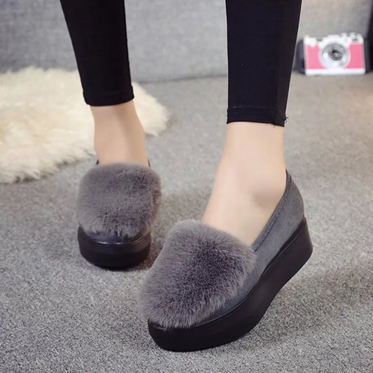Stützende und stilvolle orthopädische Slipper