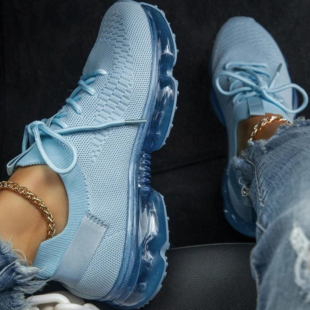 EM | Lässige Sneakers mit transparenter Sohle und Schnürung