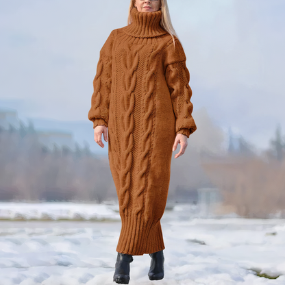 MW | langes Maxikleid mit hohem Kragen und Zopfstruktur