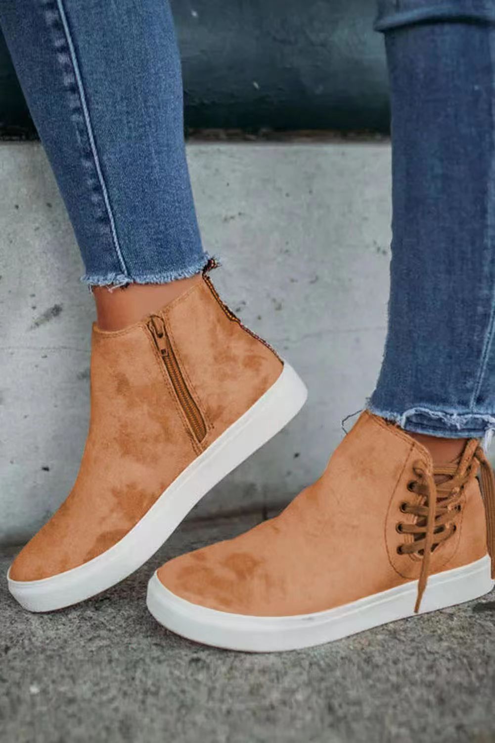 EM | Stylische High-Top-Sneakers
