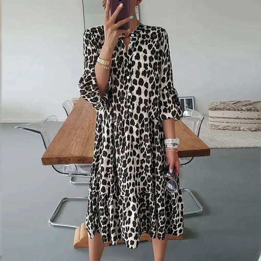 EM | Midikleid mit Leopardenmuster, Knopfleiste und 3/4-Ärmeln