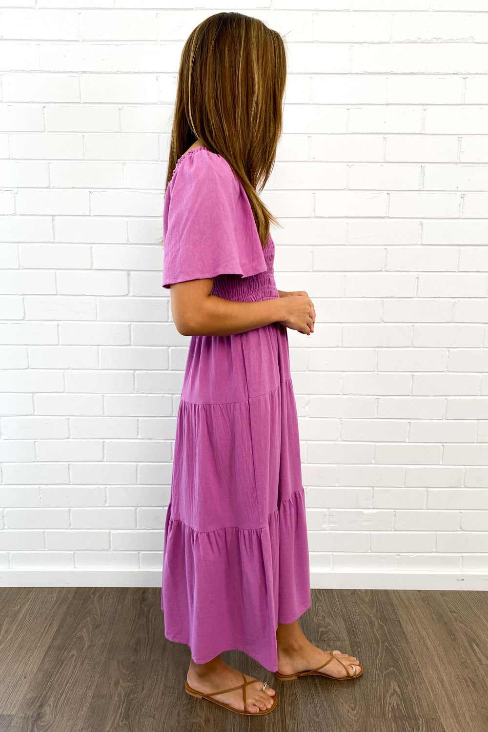 MW | Feminine Off-Shoulder Midikleid