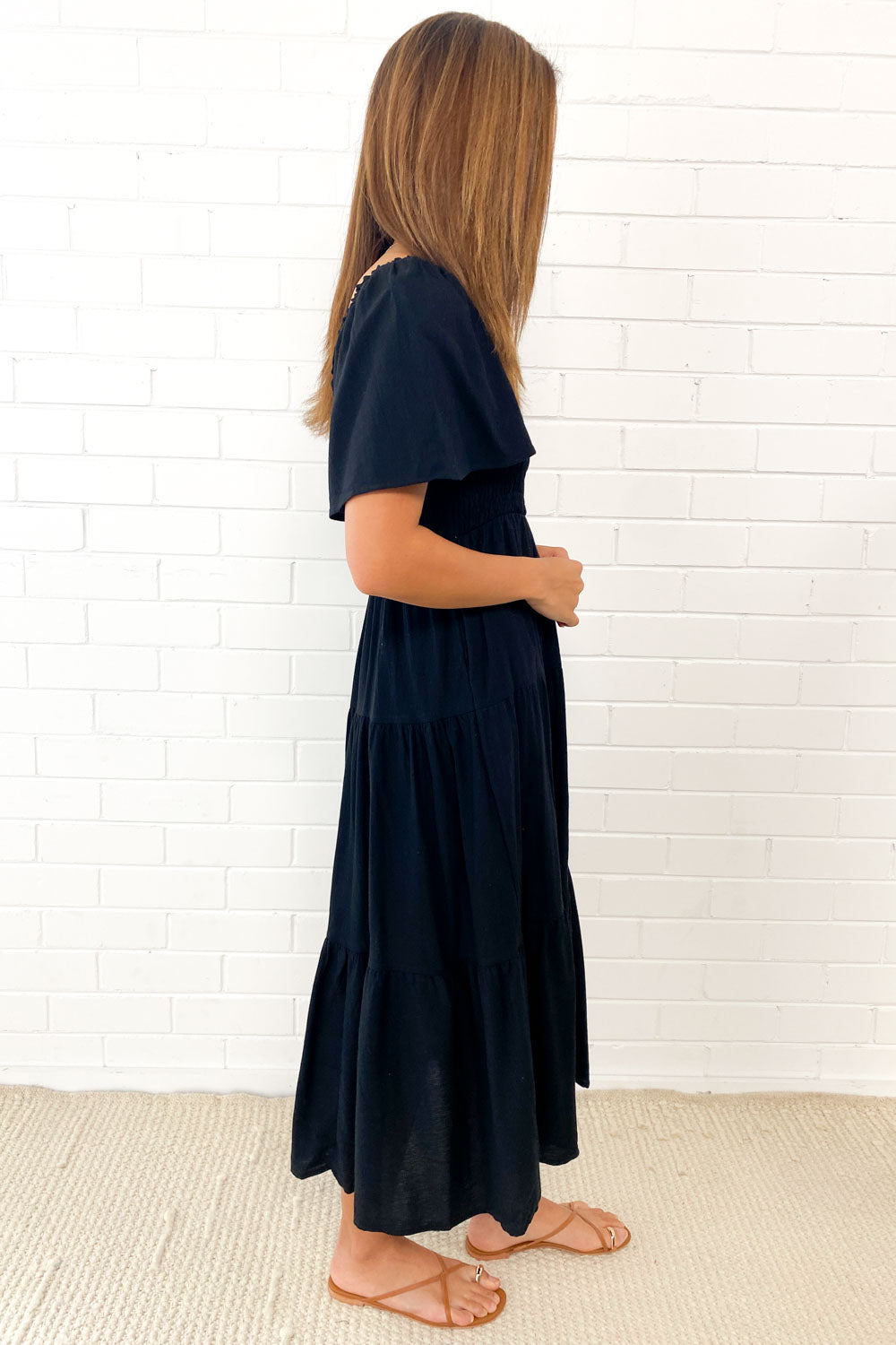 MW | Feminine Off-Shoulder Midikleid