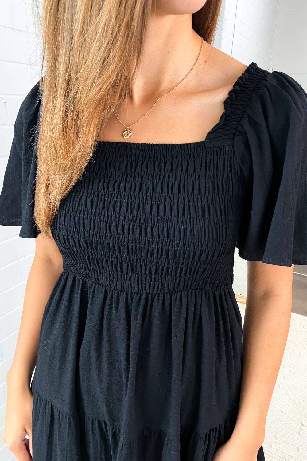 MW | Feminine Off-Shoulder Midikleid