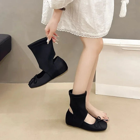Bequeme und modische orthopädische Stiefel