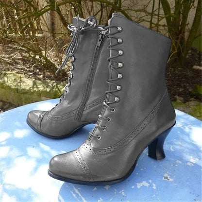 EM | Viktorianische Schnürstiefel mit Absatz