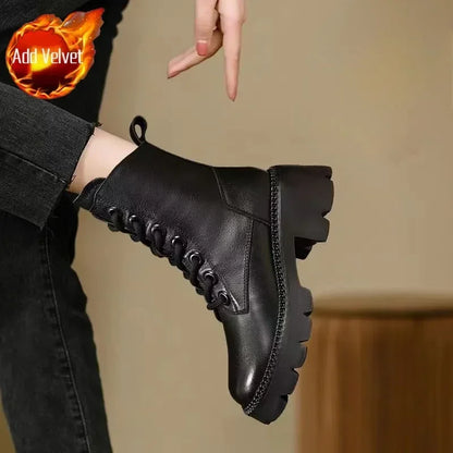 Maßgeschneiderte und bequeme orthopädische Stiefel