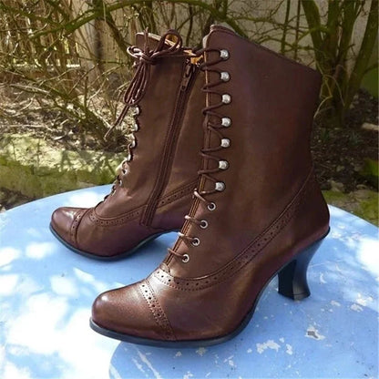 EM | Viktorianische Schnürstiefel mit Absatz