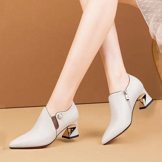Bequeme und modische orthopädische Schuhe