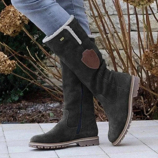 Bequeme und modische orthopädische Stiefel