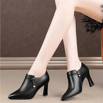Vielseitige und stützende orthopädische Stiefel