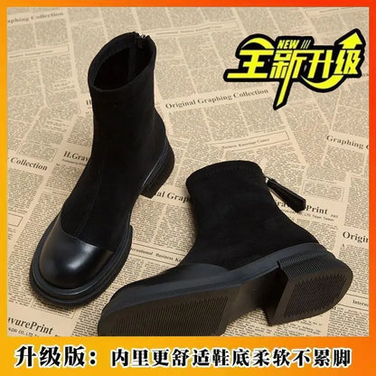 Elegante und stützende orthopädische Absätze