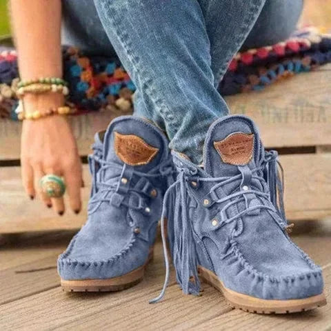 Bequeme und modische orthopädische Stiefel
