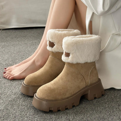 Stützende und trendige orthopädische Stiefel