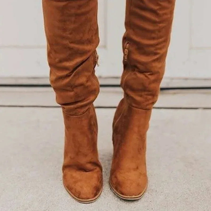 Maßgeschneiderte und bequeme orthopädische Stiefel