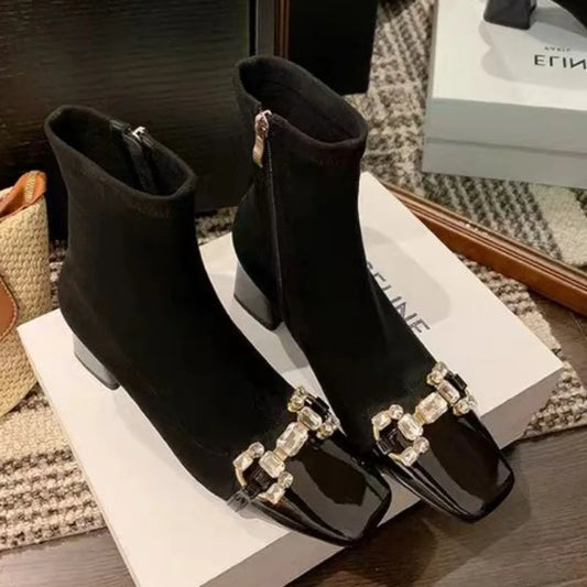 Langlebige und stützende orthopädische Stiefel
