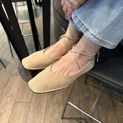 Elegante und stützende orthopädische Ballerinas