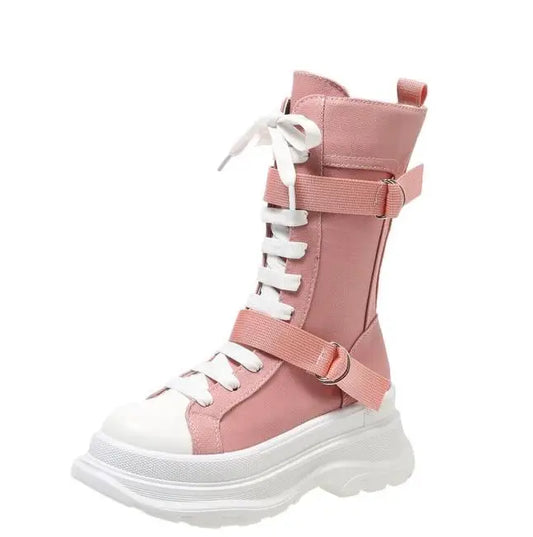 Lässige und stützende orthopädische Stiefel