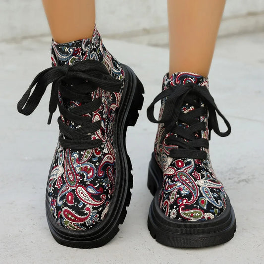 Bequeme und modische orthopädische Stiefel