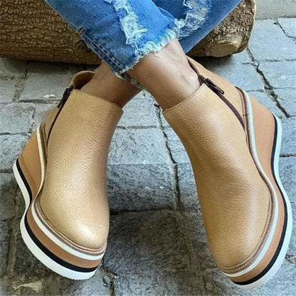 EM | Plateau-Stiefeletten