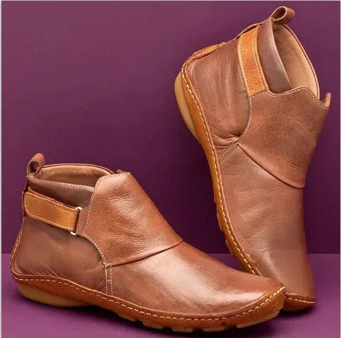 EM | Lederstiefeletten mit Kontrastbesatz