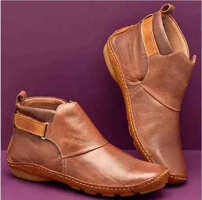 EM | Lederstiefeletten mit Kontrastbesatz