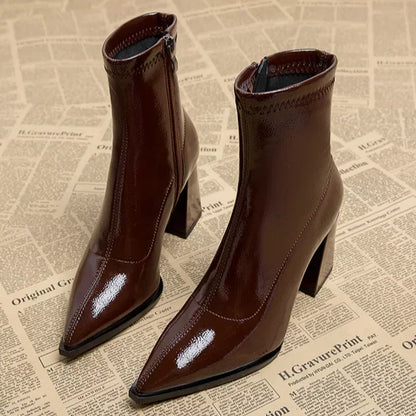 Langlebige und stützende orthopädische Stiefel