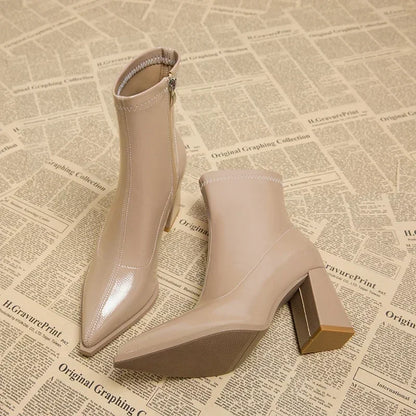 Langlebige und stützende orthopädische Stiefel