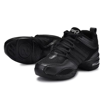Modische und stützende orthopädische Schuhe