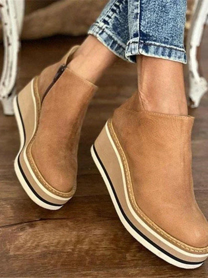 EM | Plateau-Stiefeletten