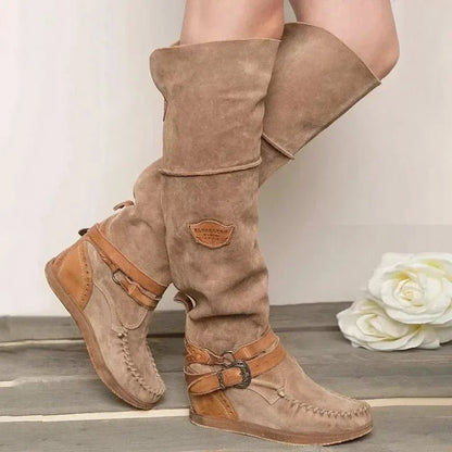 EM | Boho-inspirierte kniehohe Mokassin-Stiefel