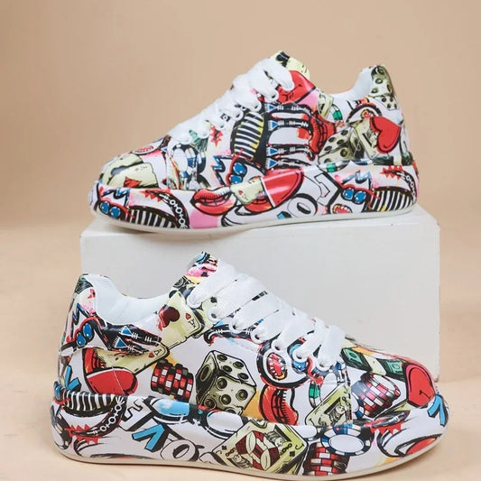 EM | Lebendige Turnschuhe im Graffiti-Stil