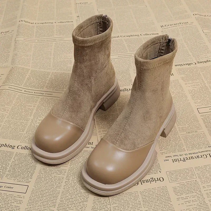EM | Stiefelette aus Wildleder und Leder