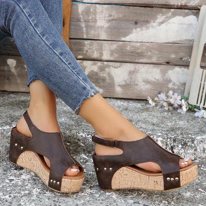 EM | Keilsandalen