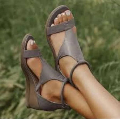 EM | Klassische Gladiator-Sandalen