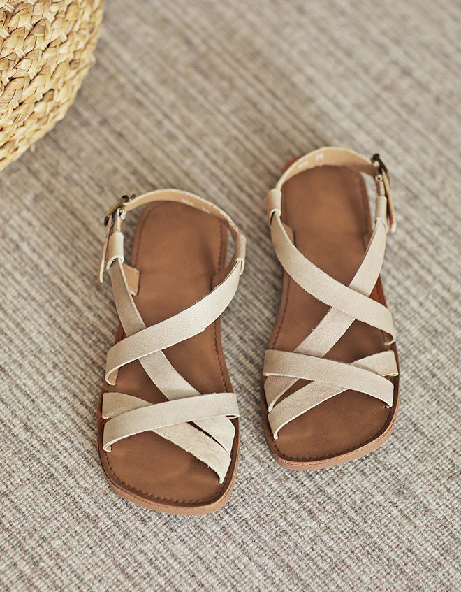 EM | Leichte Sandalen aus Leder