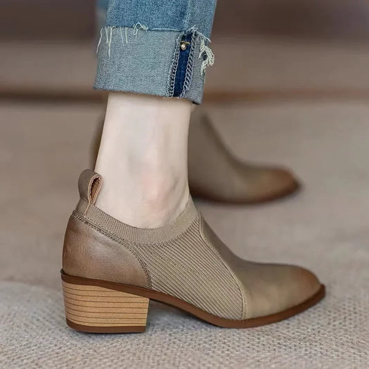 Stützende und stilvolle orthopädische Schuhe