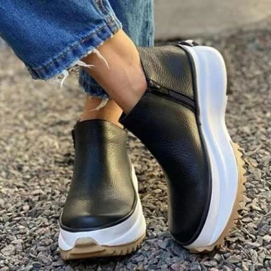 Bequeme und modische orthopädische Stiefel
