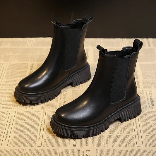 Stützende und stilvolle orthopädische Stiefel
