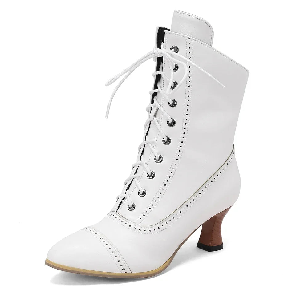 Bequeme und modische orthopädische Stiefel