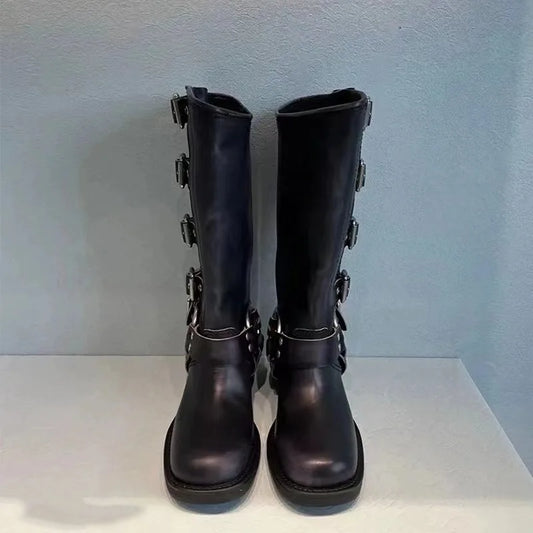 EM | Reitstiefel mit Schnallenriemen