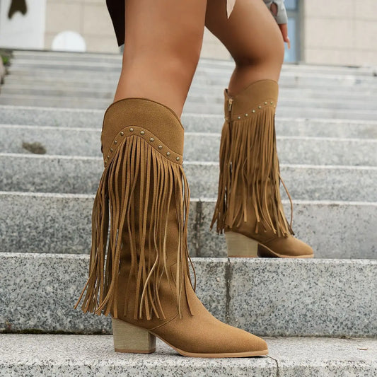 Stützende und stilvolle orthopädische Stiefel