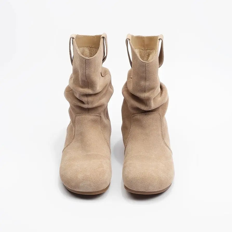 Elegante und stützende orthopädische Stiefel