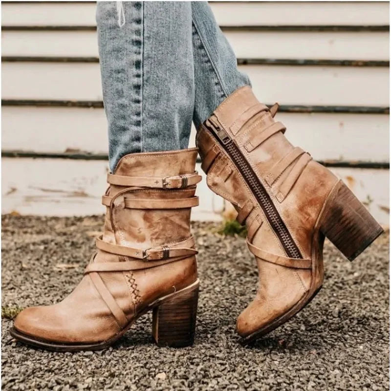 Stützende und stilvolle orthopädische Stiefel