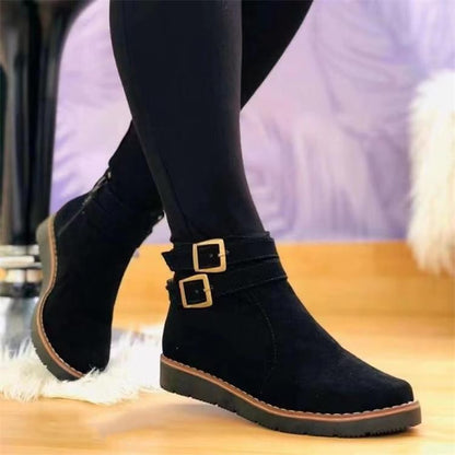 EM | Stiefelette mit Schnallendetail