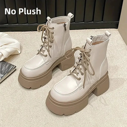 Bequeme und modische orthopädische Stiefel